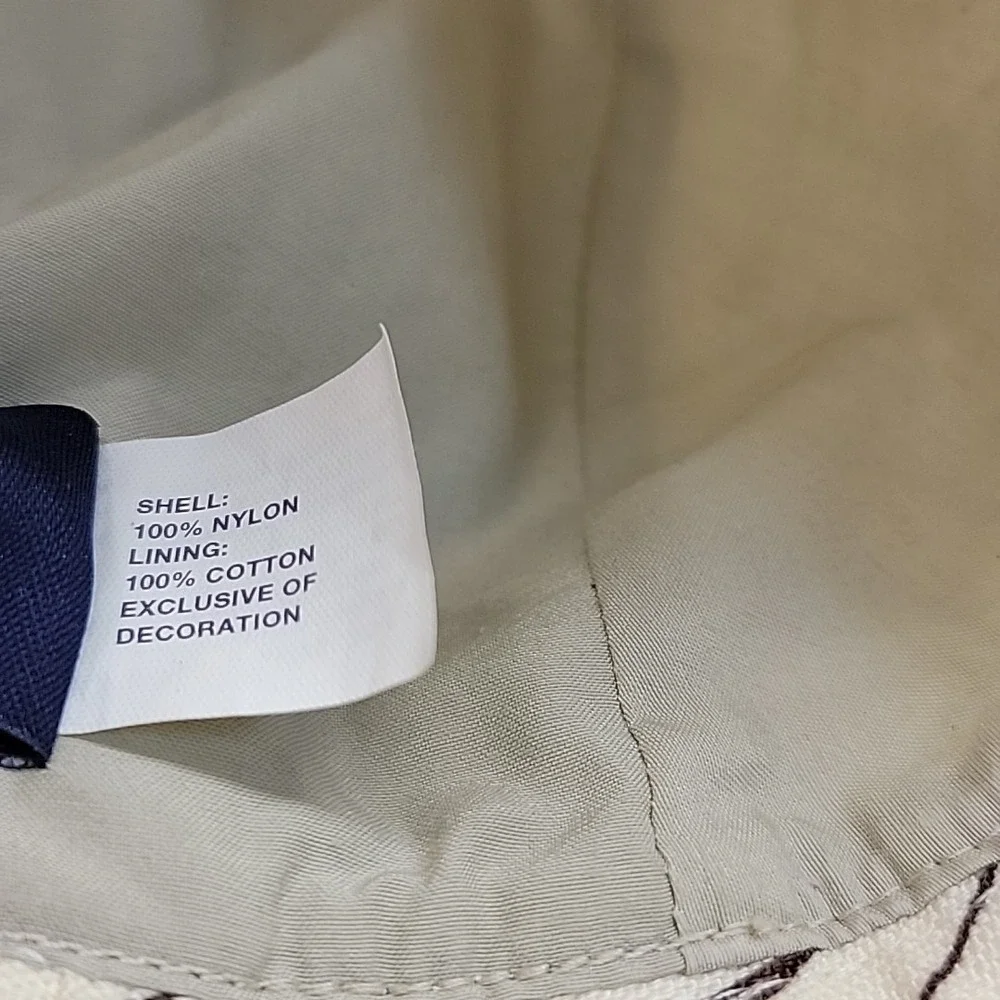 GAP Bucket Hat 2007 Women S/M Cream Brown Wavy Silver Clasp Rope Belt Accent Y2K
